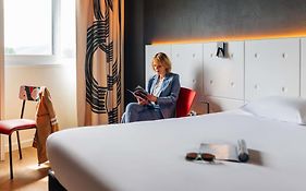 Contact Hotel Solana, Niort Mendesfrance